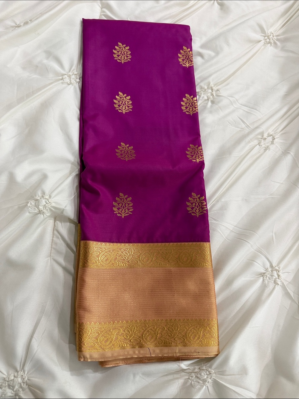 Soft high quality Purple and Gold Silk Saree with Gold Motifs